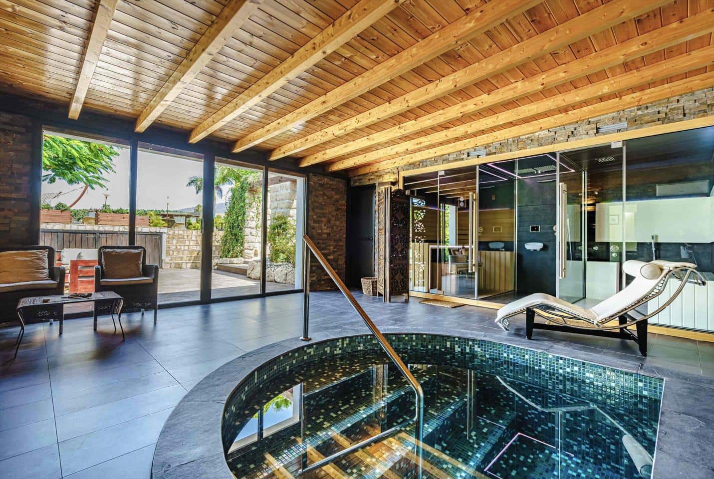 7 soveværelse Villa til salg i Costa Adeje med swimmingpool garage - € 8.500.000 (Ref: 9076902)