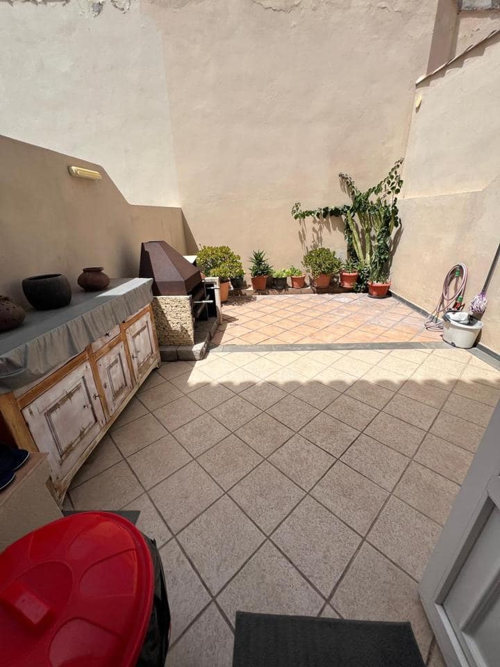 2 bedroom Villa for sale in Chayofa with garage - € 420,000 (Ref: 9127028)