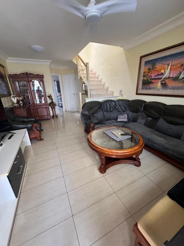 2 bedroom Villa for sale in Chayofa with garage - € 420,000 (Ref: 9127028)