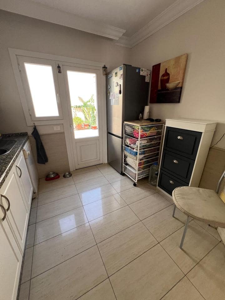 2 bedroom Villa for sale in Chayofa with garage - € 420,000 (Ref: 9127028)