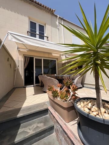 2 slaapkamer Villa te koop in Chayofa, Arona met garage - € 420.000 (Ref: 9127028)