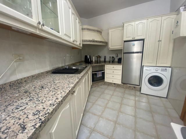 4 soveværelse Lejlighed til salg i Chayofa, Arona med swimmingpool garage - € 375.000 (Ref: 9143997)