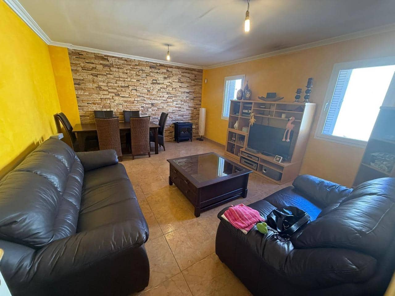 3 soveværelse Lejlighed til salg i San Isidro de Abona med garage - € 228.000 (Ref: 9161374)