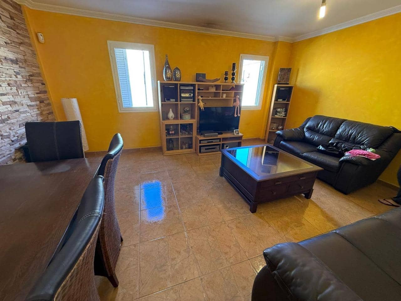 3 soveværelse Lejlighed til salg i San Isidro de Abona med garage - € 228.000 (Ref: 9161374)