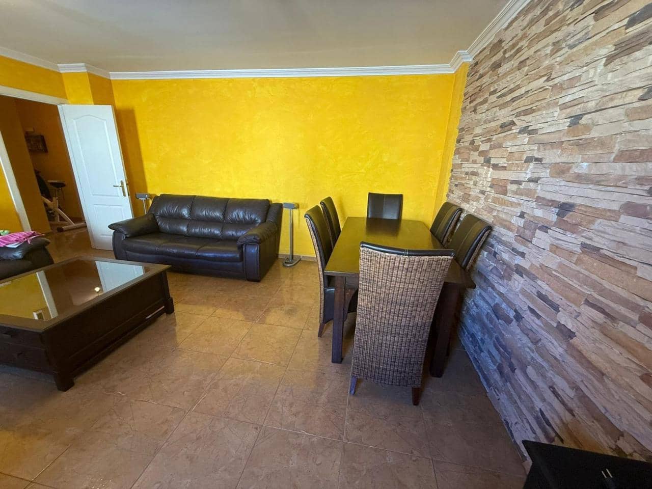 3 soveværelse Lejlighed til salg i San Isidro de Abona med garage - € 228.000 (Ref: 9161374)