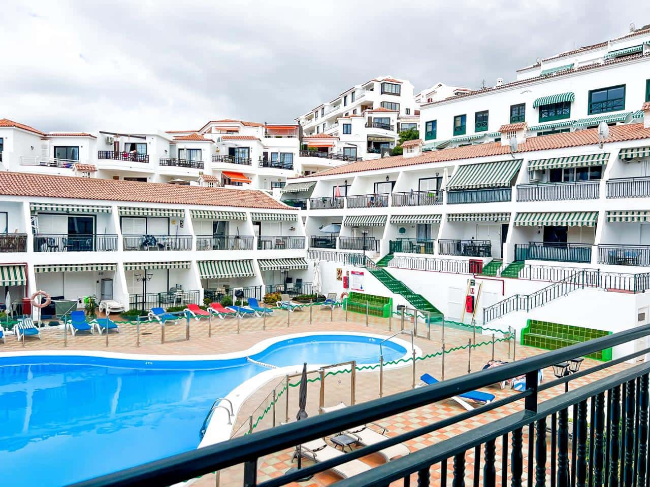 1 bedroom Flat for sale in Los Cristianos with pool - € 269,000 (Ref: 9164537)