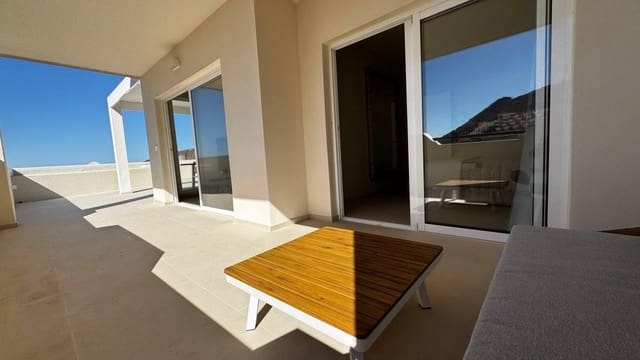 Piso de 2 habitaciones en Torviscas Centro y Alto, Adeje en venta con piscina garaje - 650.000 € (Ref: 9164836)