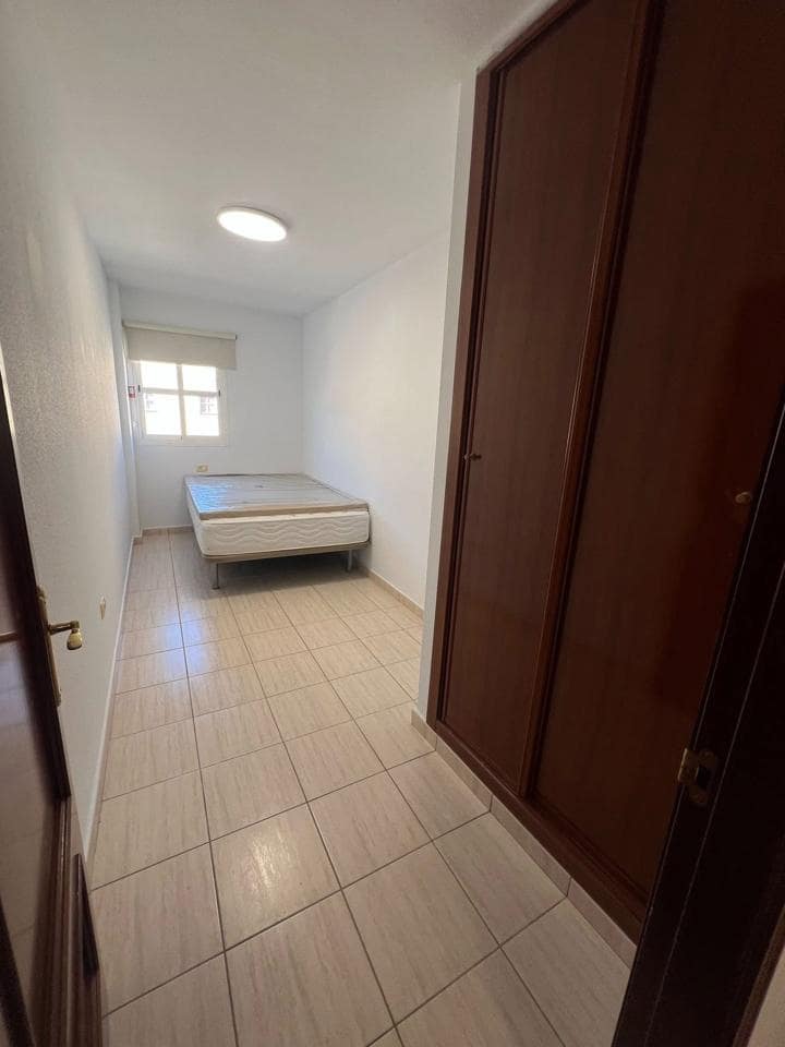 3 soveværelse Lejlighed til salg i Valle de San Lorenzo med garage - € 360.000 (Ref: 9191768)