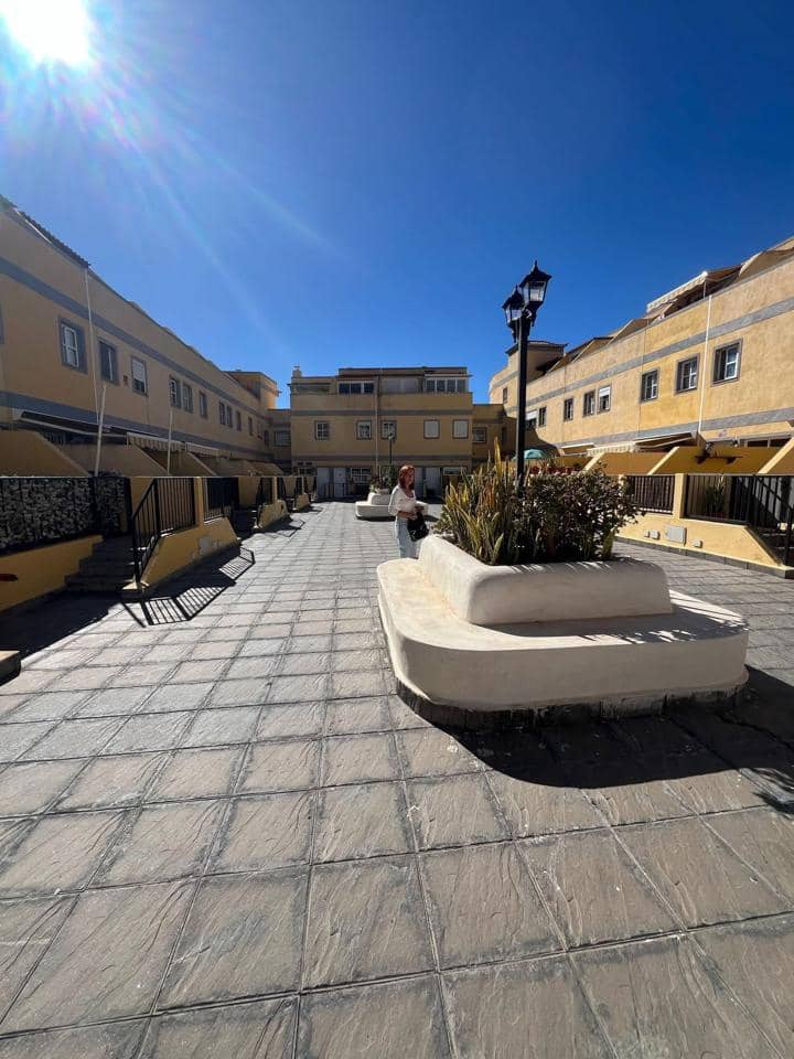 3 soveværelse Lejlighed til salg i Valle de San Lorenzo med garage - € 360.000 (Ref: 9191768)