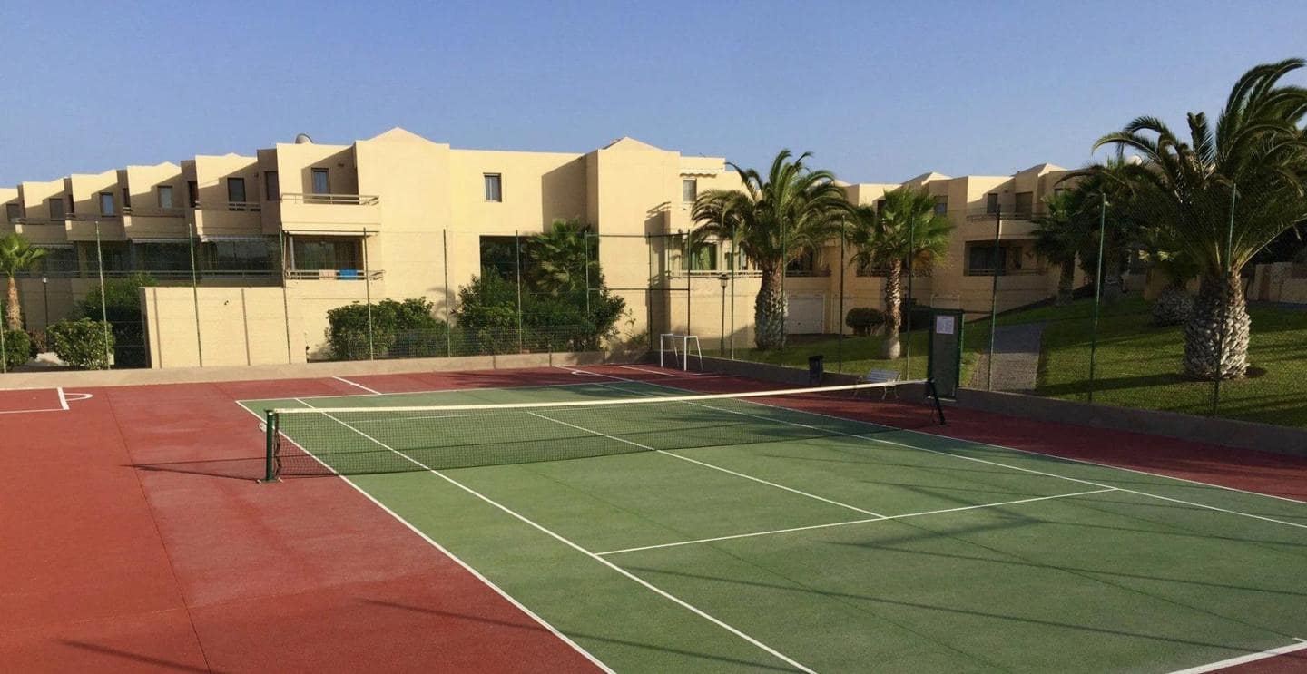 2 soveværelse Villa til salg i La Tejita med swimmingpool garage - € 589.000 (Ref: 9227905)