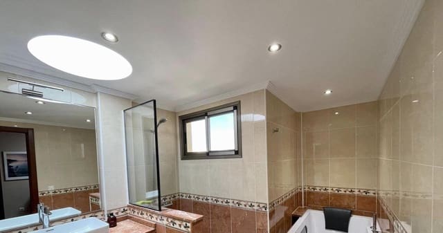 2 soveværelse Villa til salg i La Tejita, Granadilla de Abona med swimmingpool garage - € 589.000 (Ref: 9227905)