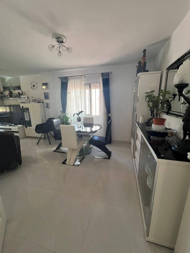 3 soveværelse Lejlighed til salg i Fanabe med garage - € 395.000 (Ref: 9229952)