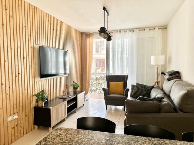1 slaapkamer Flat te koop in Puerto Santiago, Santiago del Teide met zwembad garage - € 240.000 (Ref: 9271924)