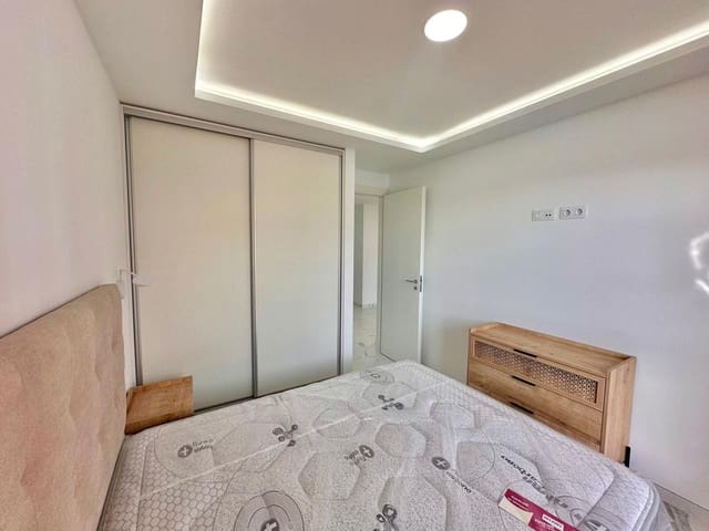 2 Zimmer Wohnung zu verkaufen in Los Cristianos, Arona mit Pool - 330.000 € (Ref: 9329788)