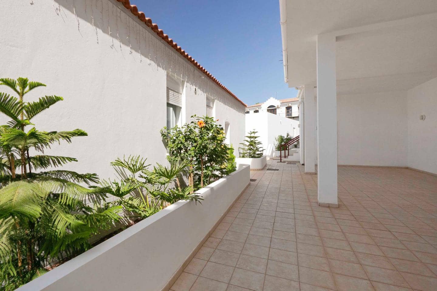 3 bedroom Villa for sale in Amarilla Golf with pool garage - € 690,000 (Ref: 9374057)