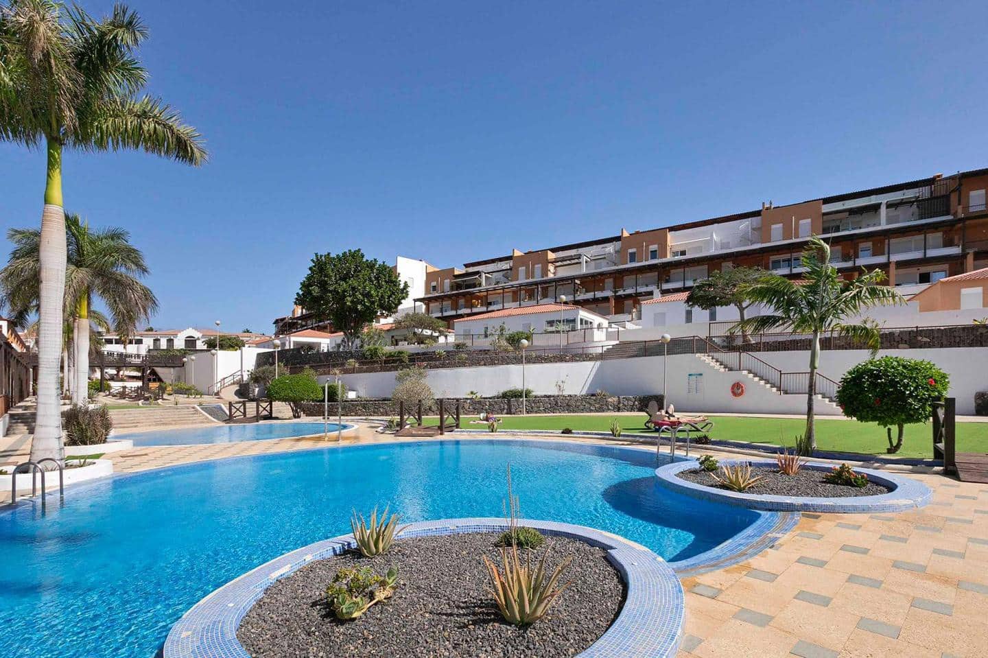 3 bedroom Villa for sale in Amarilla Golf with pool garage - € 690,000 (Ref: 9374057)