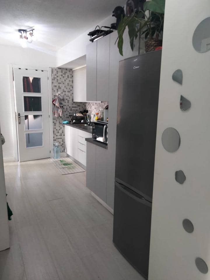 Piso de 2 habitaciones en Los Cristianos en venta con piscina garaje - 350.000 € (Ref: 9397886)