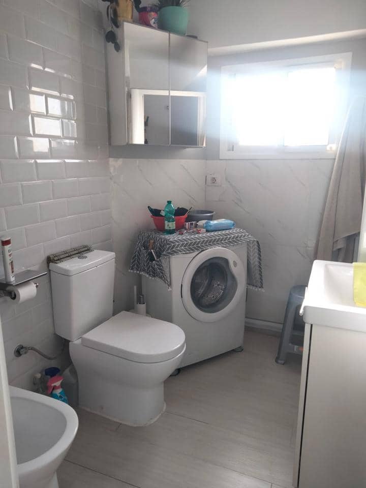 Piso de 2 habitaciones en Los Cristianos en venta con piscina garaje - 350.000 € (Ref: 9397886)
