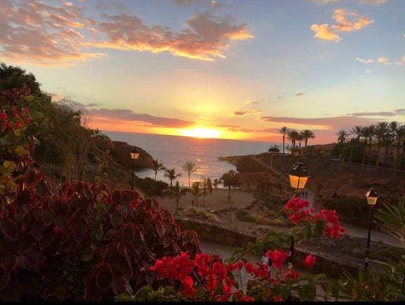 1 soverom Leilighet til salgs i Playa Paraiso med svømmebasseng - € 285 000 (Ref: 9399981)