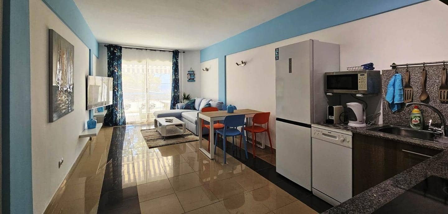 1 soverom Leilighet til salgs i Playa Paraiso med svømmebasseng - € 285 000 (Ref: 9399981)