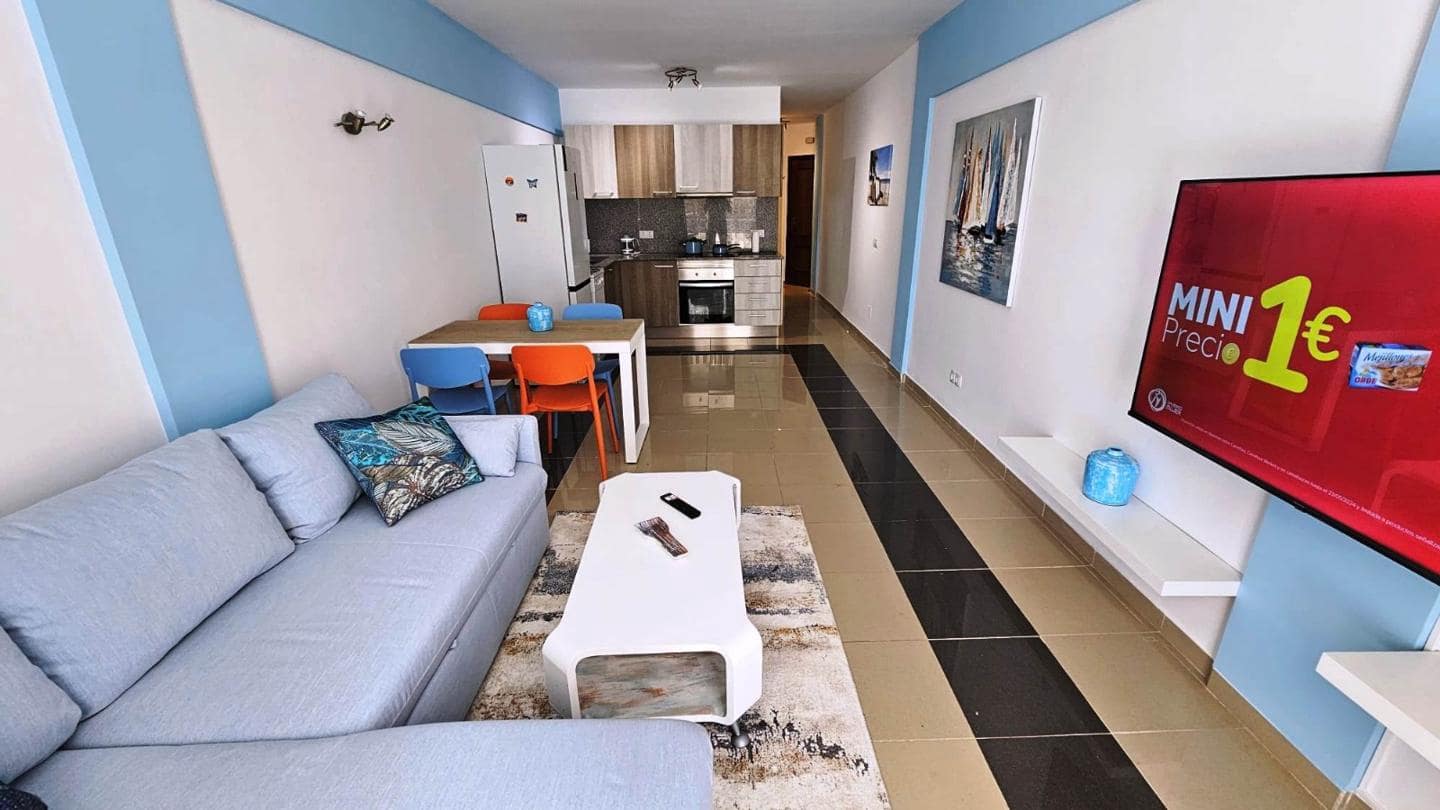 1 soverom Leilighet til salgs i Playa Paraiso med svømmebasseng - € 285 000 (Ref: 9399981)