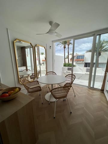 1 soverom Leilighet til salgs i Costa del Silencio, Arona med svømmebasseng - € 196 000 (Ref: 9414949)