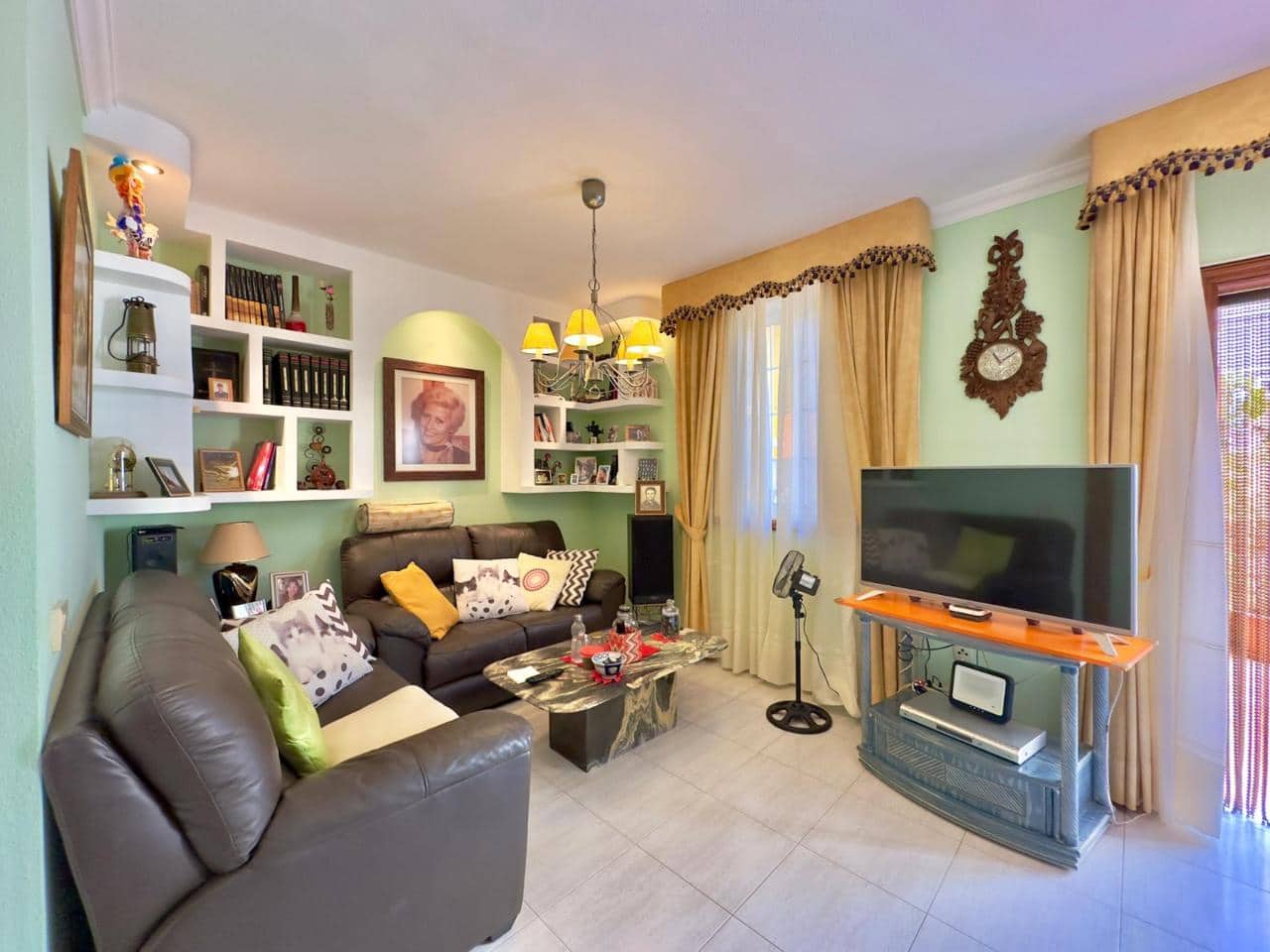 3 chambre Villa/Maison à vendre à Las Rosas (Las Galletas) avec garage - 399 900 € (Ref: 9421512)