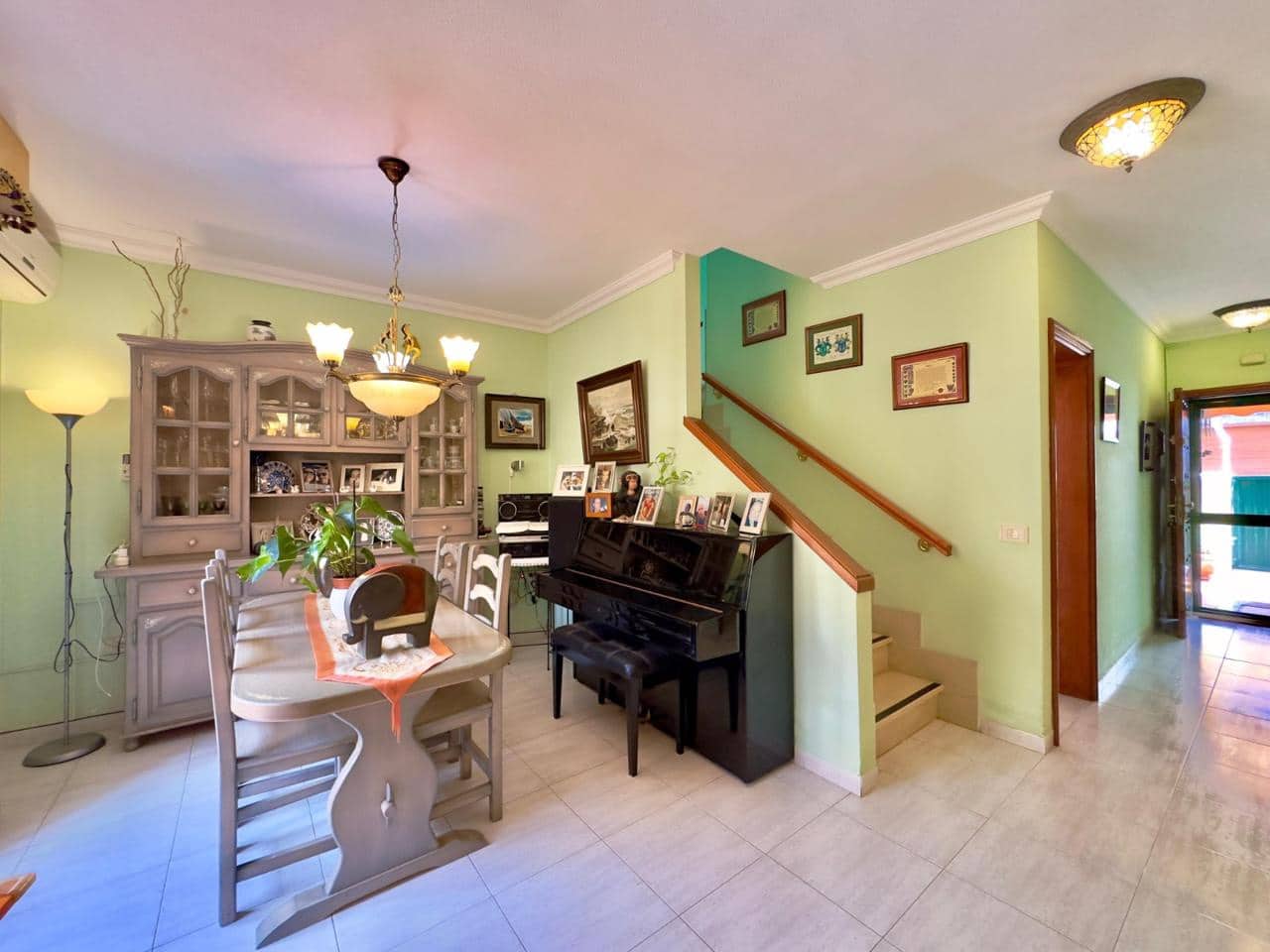 3 chambre Villa/Maison à vendre à Las Rosas (Las Galletas) avec garage - 399 900 € (Ref: 9421512)