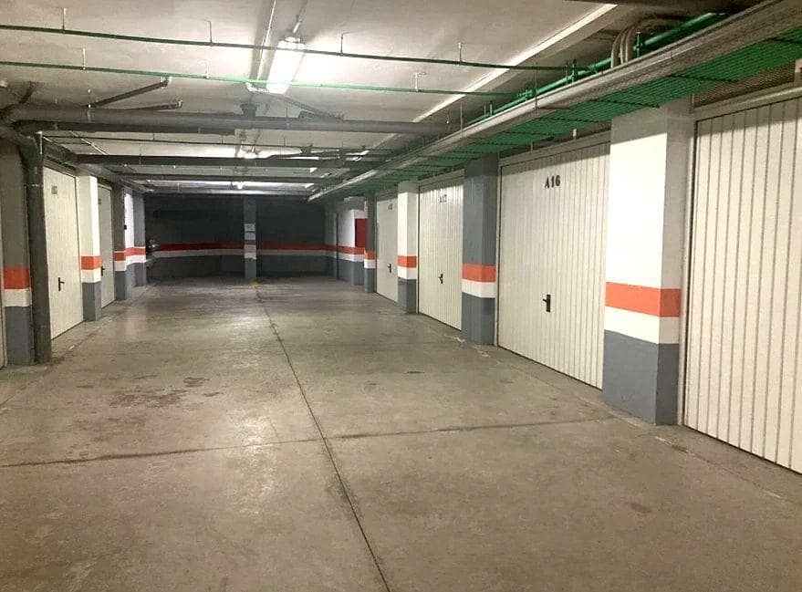 2 soverom Leilighet til salgs i Adeje med svømmebasseng garasje - € 380 000 (Ref: 9426416)