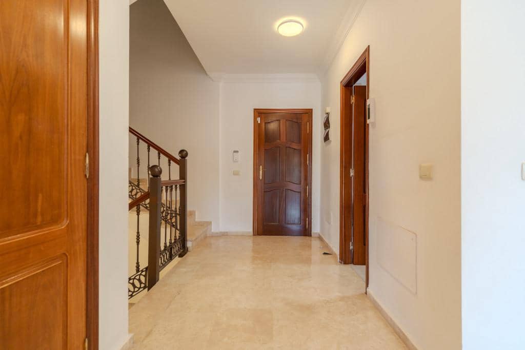 3 soverom Villa til salgs i Costa Adeje med svømmebasseng - € 1 280 000 (Ref: 9462823)