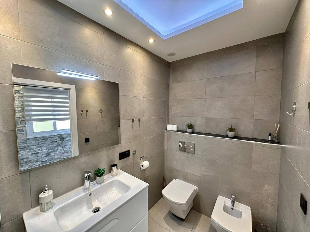 1 chambre Appartement à vendre à Costa Adeje avec piscine - 375 000 € (Ref: 9475649)