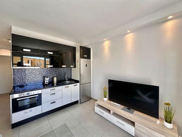 1 chambre Appartement à vendre à San Eugenio Bajo, Adeje avec piscine - 375 000 € (Ref: 9475649)