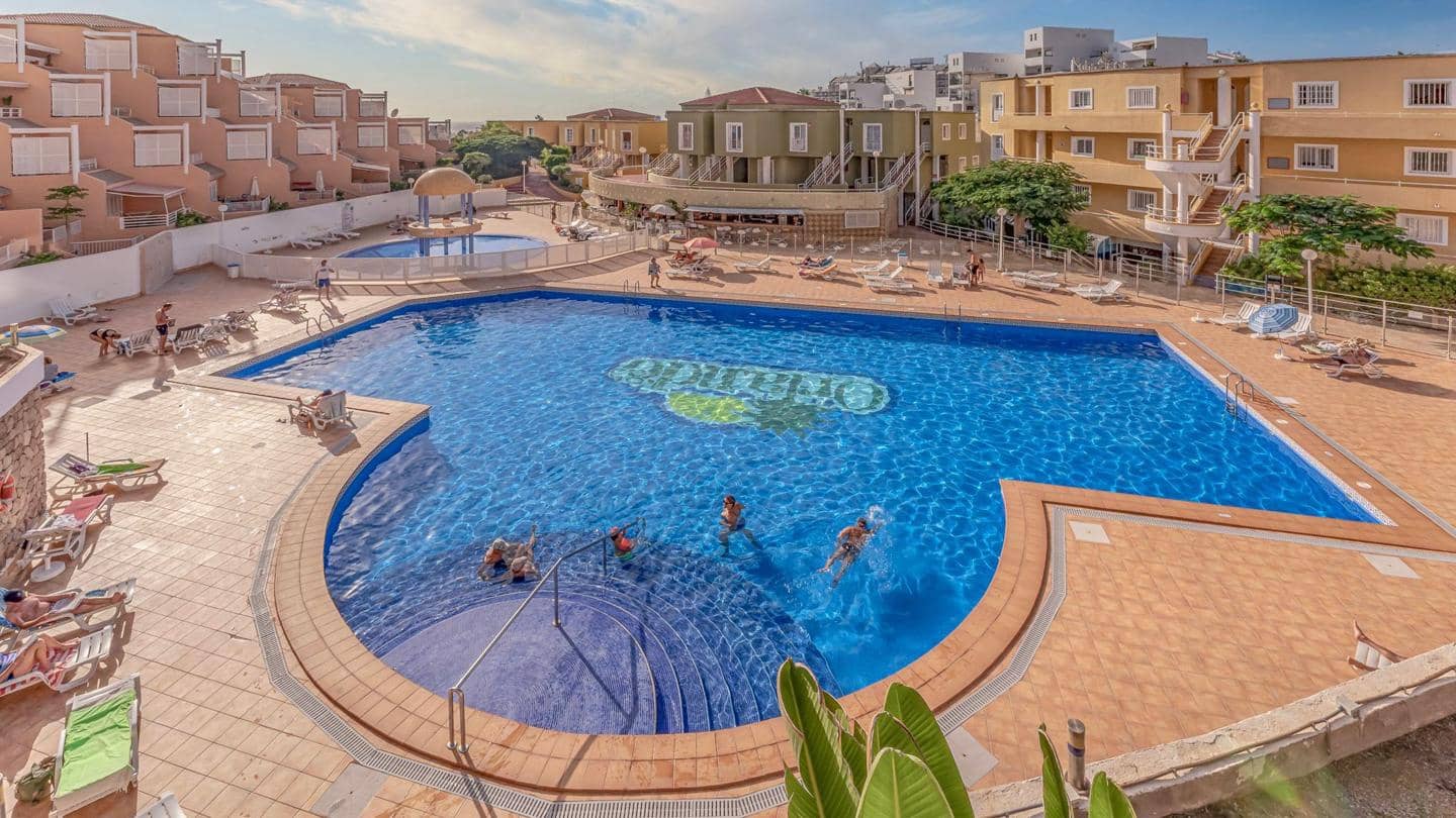 1 chambre Appartement à vendre à Costa Adeje avec piscine - 375 000 € (Ref: 9475649)