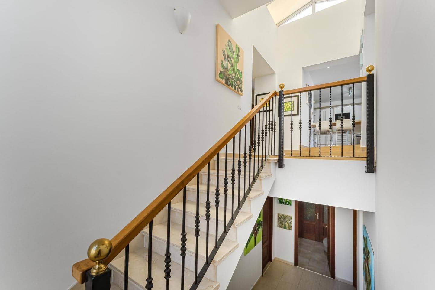 6 bedroom Villa for sale in Playa de la Arena with pool garage - € 1,280,000 (Ref: 9489802)