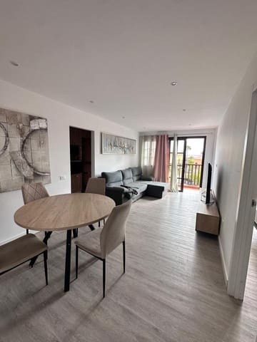 Piso de 2 habitaciones en Costa del Silencio, Arona en venta con piscina garaje - 269.000 € (Ref: 9516515)