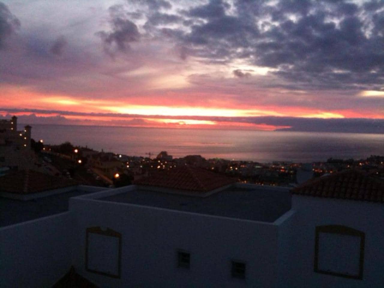 3 bedroom Villa for sale in Costa Adeje with pool garage - € 659,000 (Ref: 9516516)