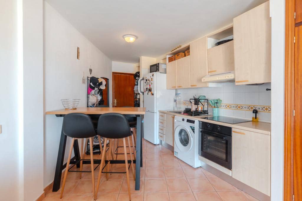 1 soverom Leilighet til salgs i Adeje - € 205 000 (Ref: 9532874)