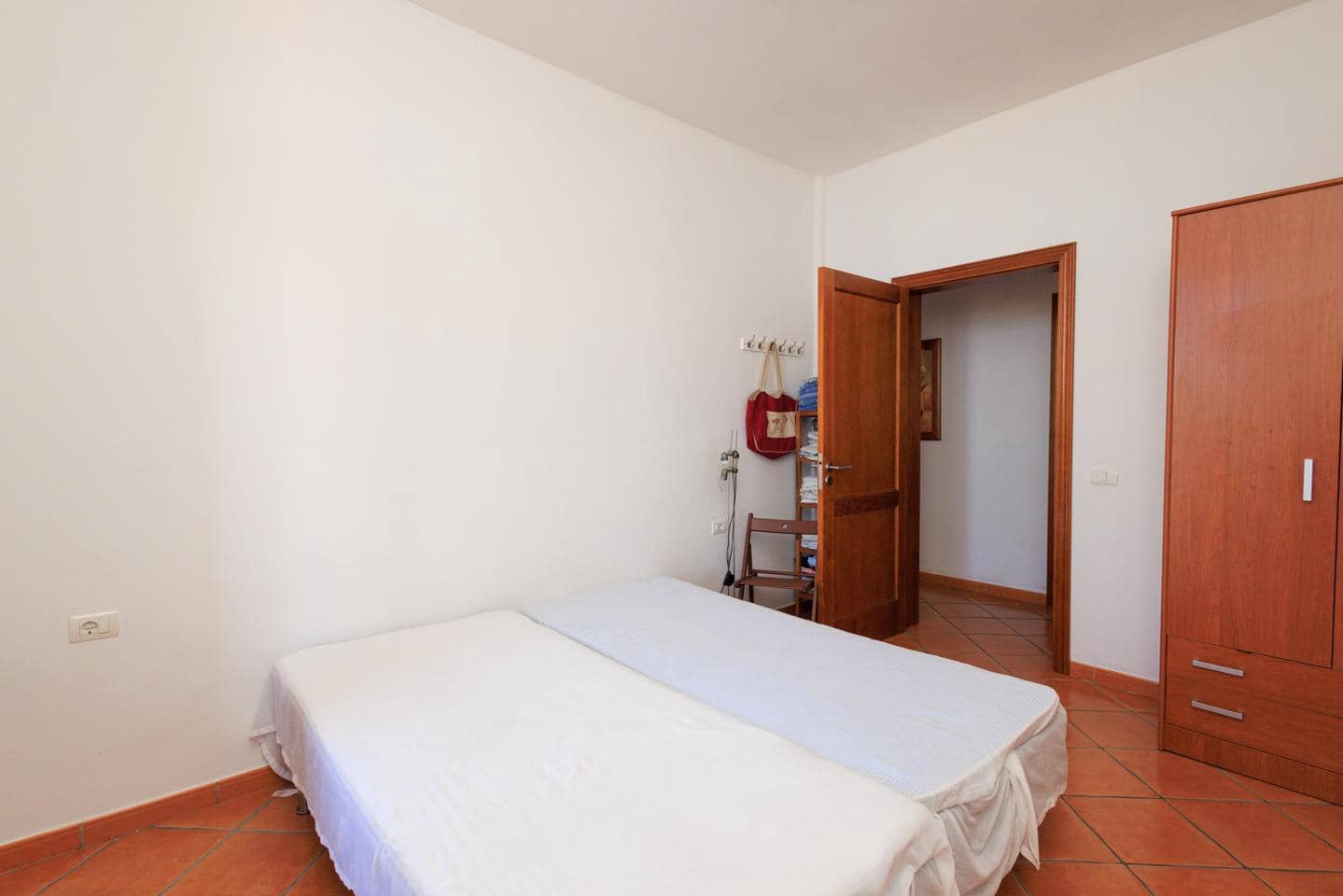 4 bedroom Finca/Country House for sale in Guia de Isora with garage - € 720,000 (Ref: 9536367)