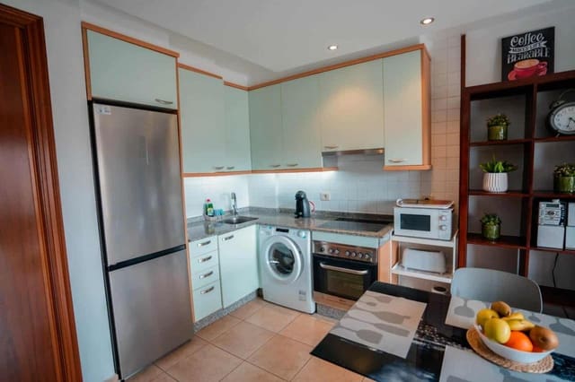 2 sypialnia Mieszkanie na sprzedaż w Costa del Silencio, Arona z basenem - 249 900 € (Ref: 9544535)