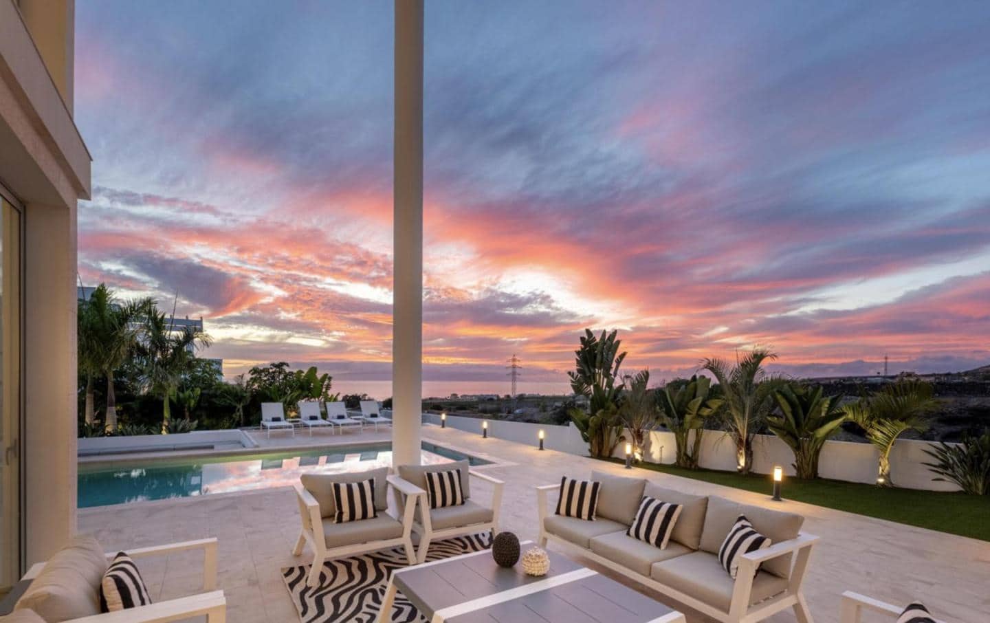 4 chambre Villa/Maison à vendre à Playa Paraiso avec piscine - 2 950 000 € (Ref: 9580287)