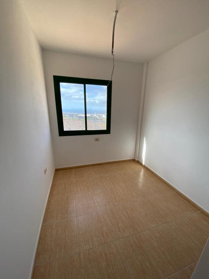 4 chambre Appartement à vendre à Llano del Camello avec piscine garage - 350 000 € (Ref: 9583537)