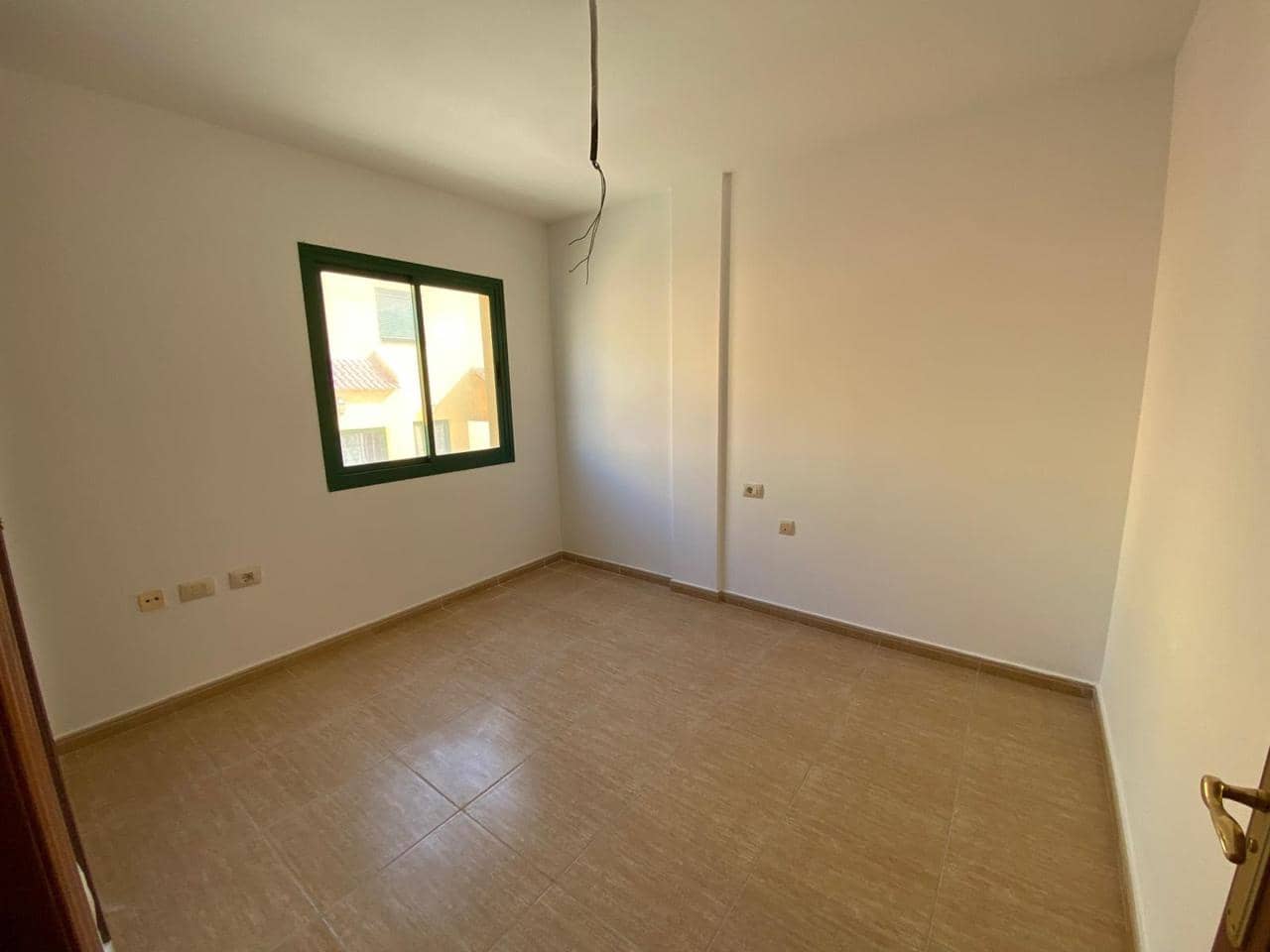 4 chambre Appartement à vendre à Llano del Camello avec piscine garage - 350 000 € (Ref: 9583537)