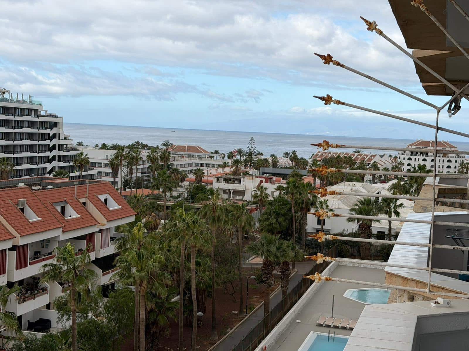 1 Zimmer Apartment zu verkaufen in Playa de las Americas mit Pool - 275.000 € (Ref: 9814974)
