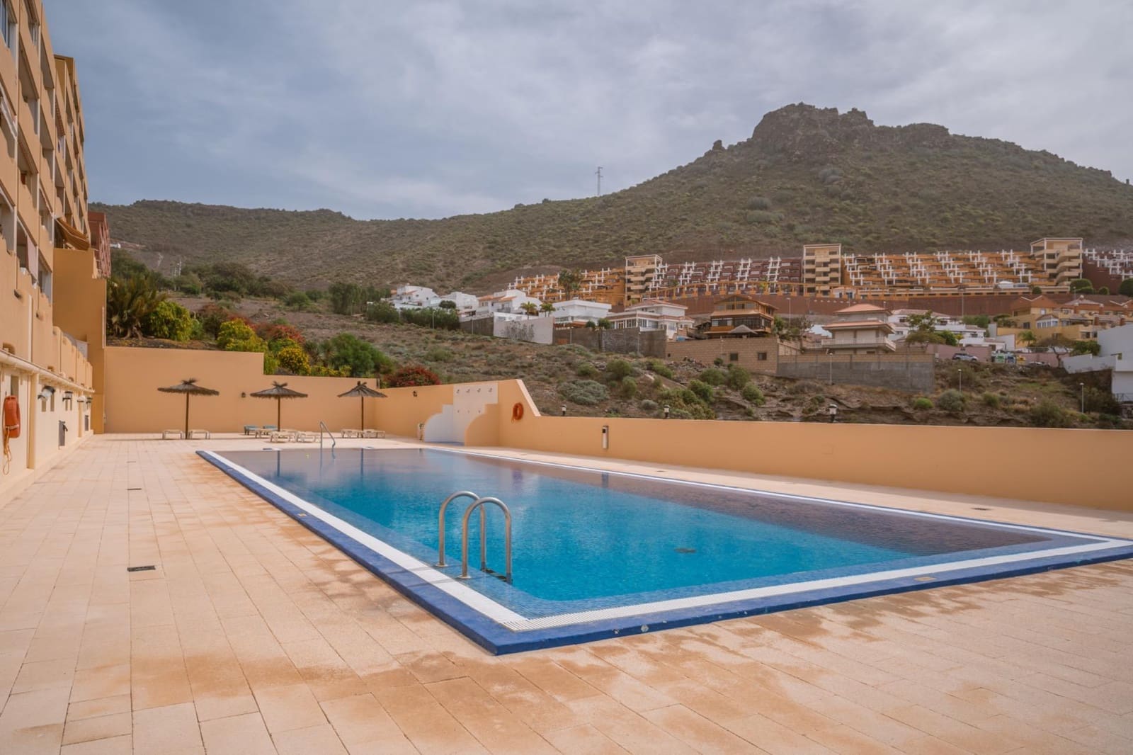2 quarto Apartamento para venda em Roque del Conde com piscina garagem - 330 000 € (Ref: 9814976)