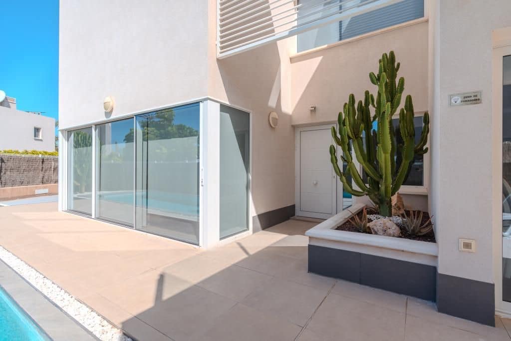 3 sovrum Villa till salu i Playa Paraiso - 1 075 000 € (Ref: 9814977)