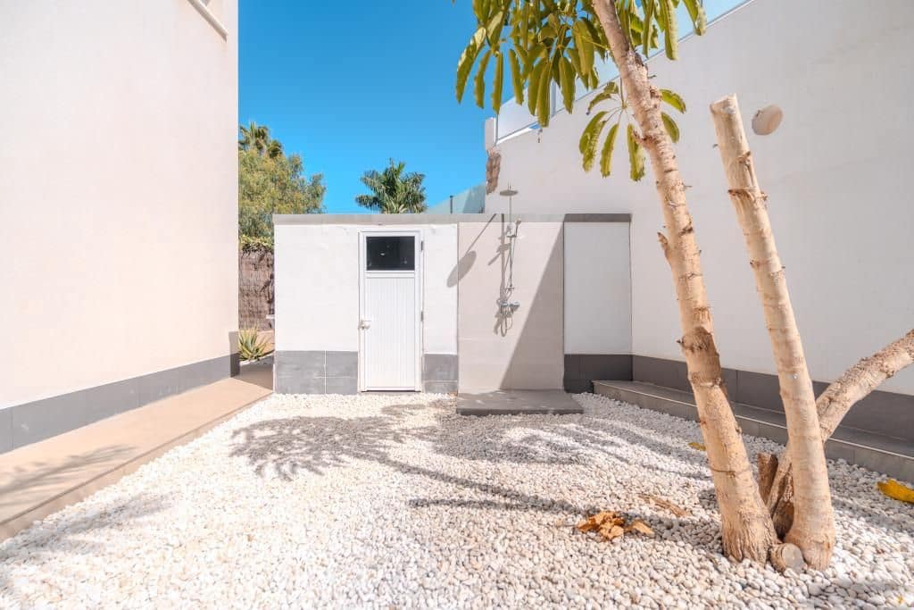 3 sovrum Villa till salu i Playa Paraiso - 1 075 000 € (Ref: 9814977)