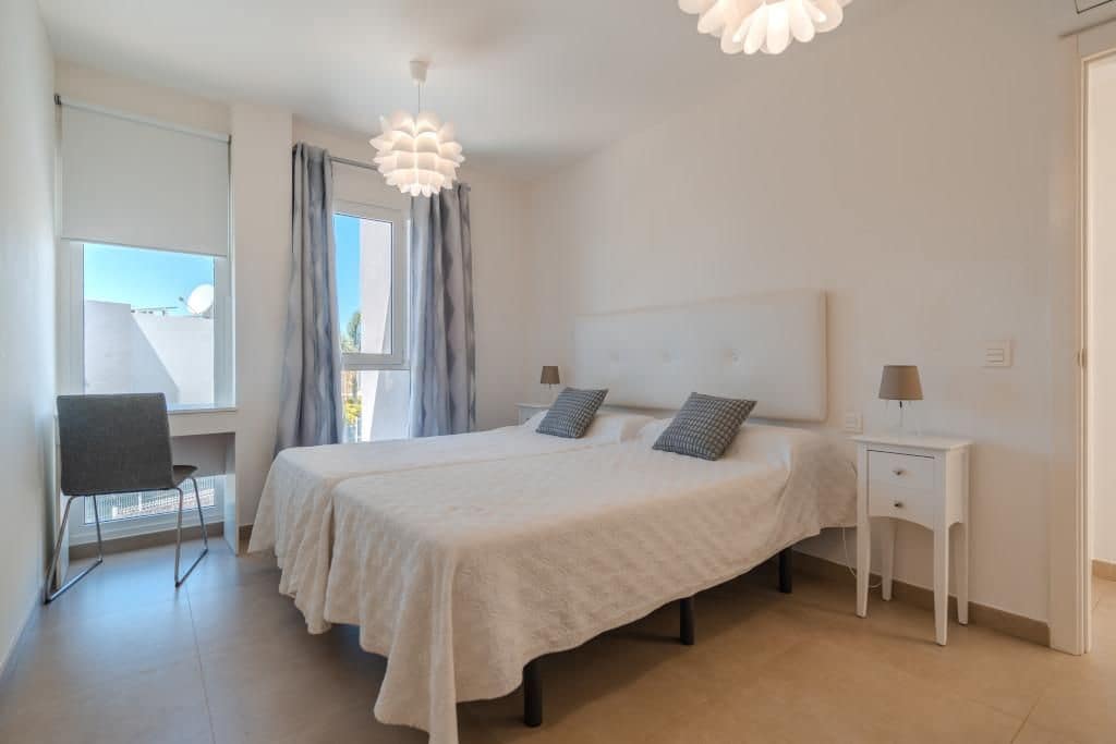 3 sovrum Villa till salu i Playa Paraiso - 1 075 000 € (Ref: 9814977)
