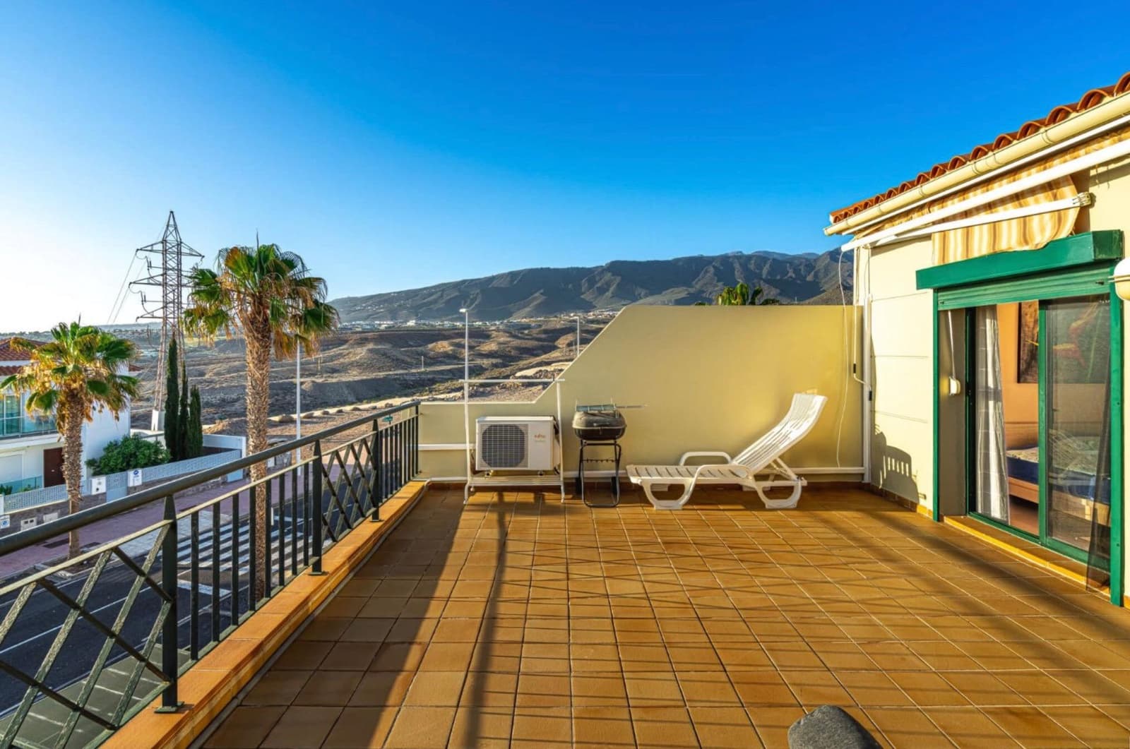 Apartamento de 3 habitaciones en La Caleta Adeje en venta - 795.000 € (Ref: 9814978)