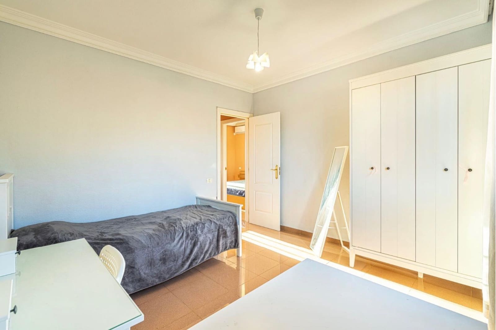 Apartamento de 3 habitaciones en La Caleta Adeje en venta - 795.000 € (Ref: 9814978)