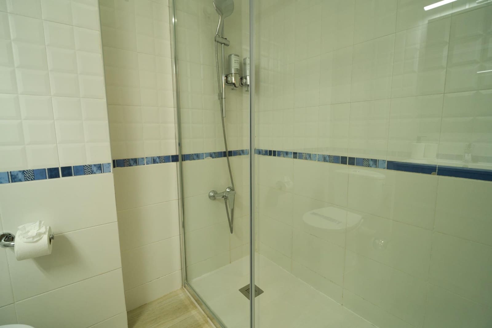 2 Zimmer Apartment zu verkaufen in Los Cristianos mit Pool - 499.000 € (Ref: 9814979)